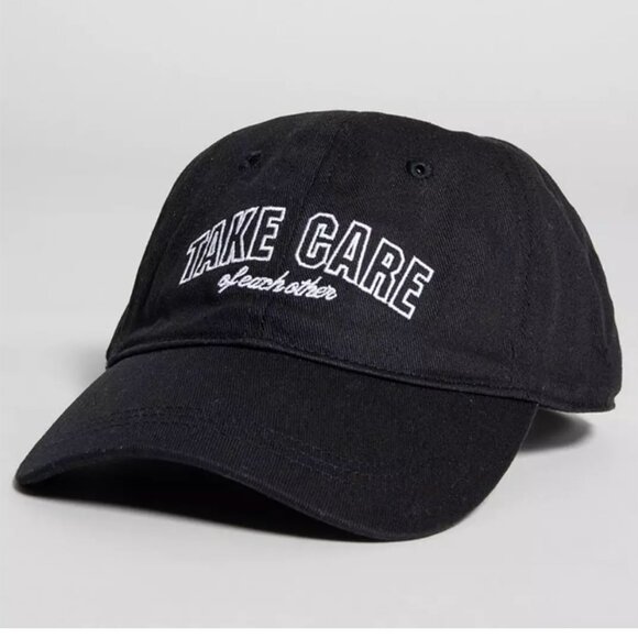 Brunette The Label Accessories - Brunette the label Take care of each other hat